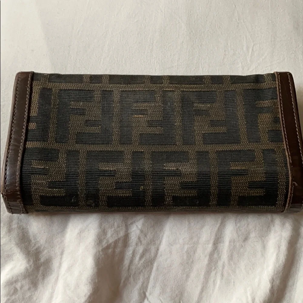 Fendi wallet - Picture 2 of 10